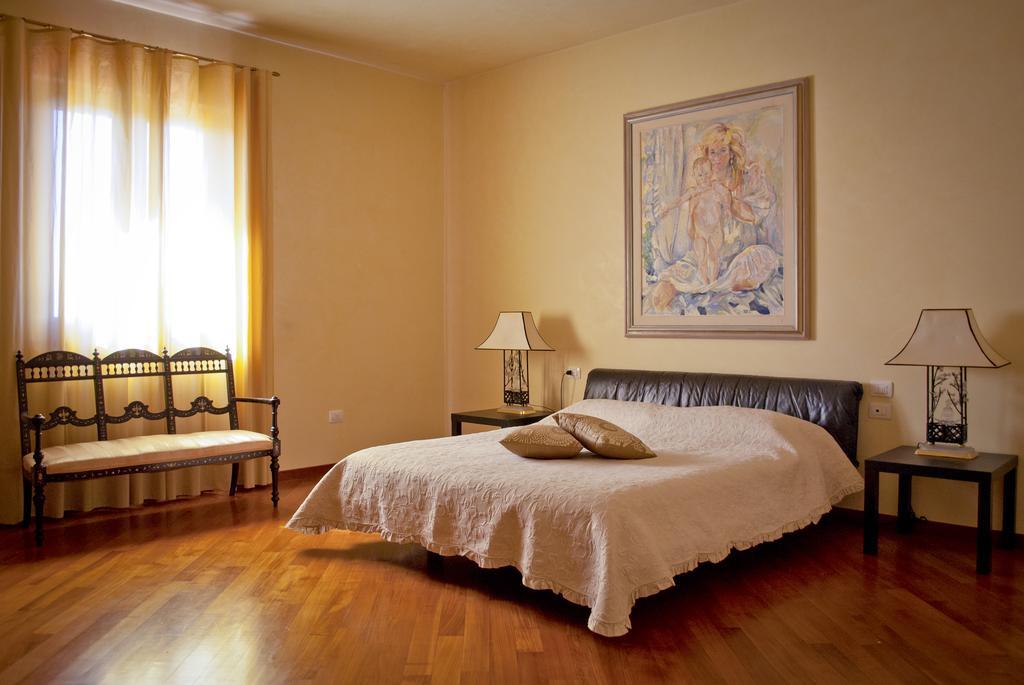B&B Serena Prato (Prato) Room photo